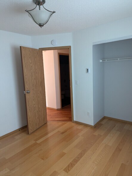 Building Photo - 1824 Huntington Ct