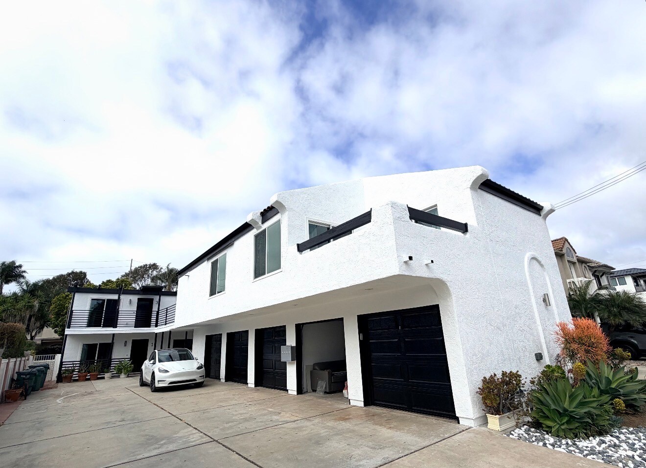 Building Photo - 733 Alabama St