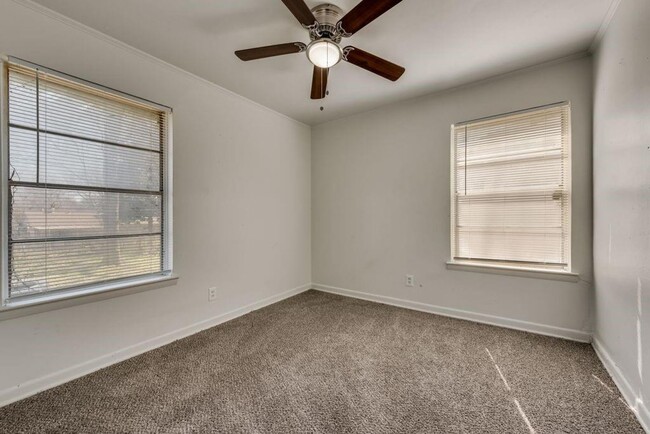 Building Photo - For Lease – Newly Renovated Home in the He...