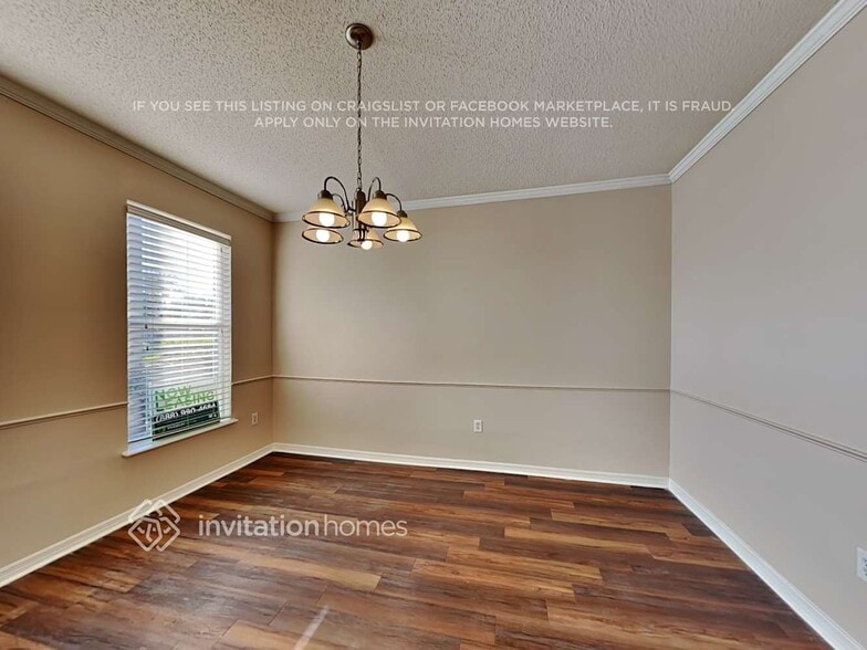 Building Photo - 31602 Loch Aline Dr