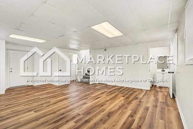 Building Photo - 3963 Rockey Valley Dr