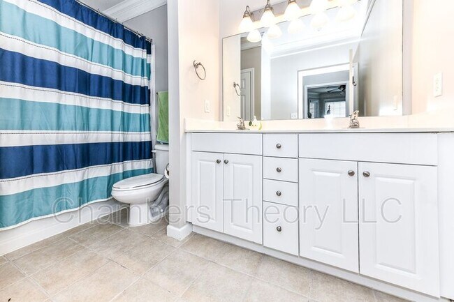 Building Photo - 512 Sunset View Terrace SE