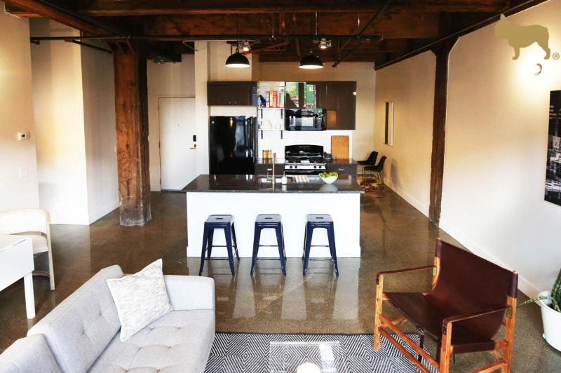 Primary Photo - 1429 W 15th St