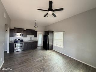 Building Photo - 14981 Vechot Dr