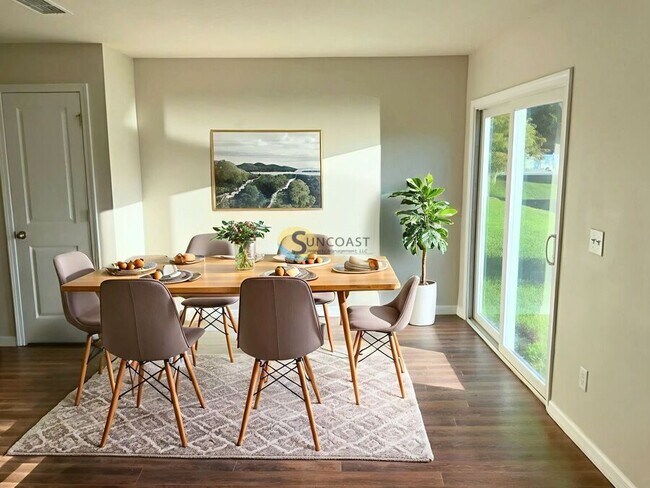 Building Photo - 6473 Sweetbay Ln