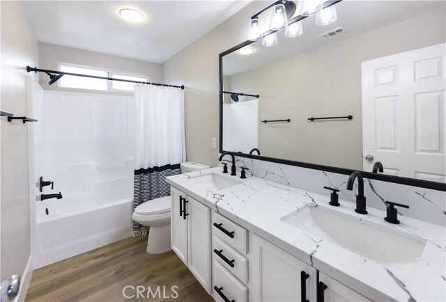 Building Photo - 13640 Silver Stirrup Dr