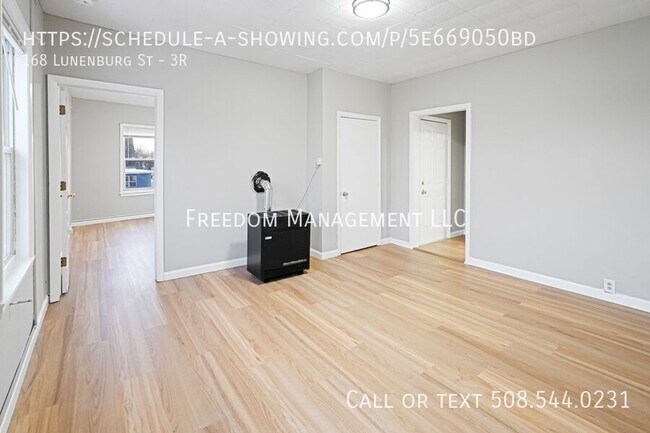 Building Photo - 168 Lunenburg St