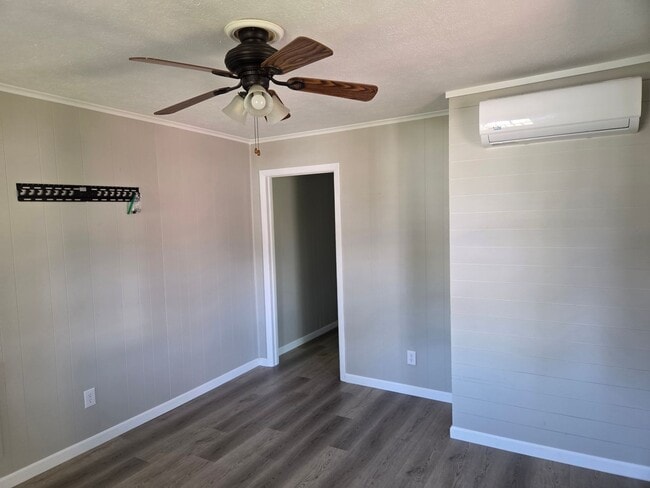 Building Photo - Cute 2 bed 1 bath home for rent.