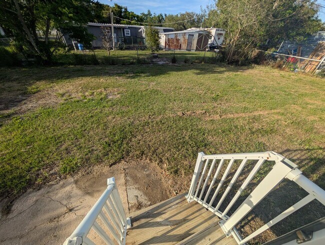 Building Photo - 2Bedroom /1.5 Bath Mobile in Mims Nicely Updated