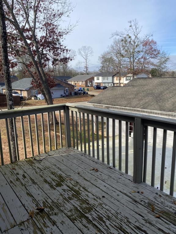 Building Photo - 112 State Rd S-42-7449