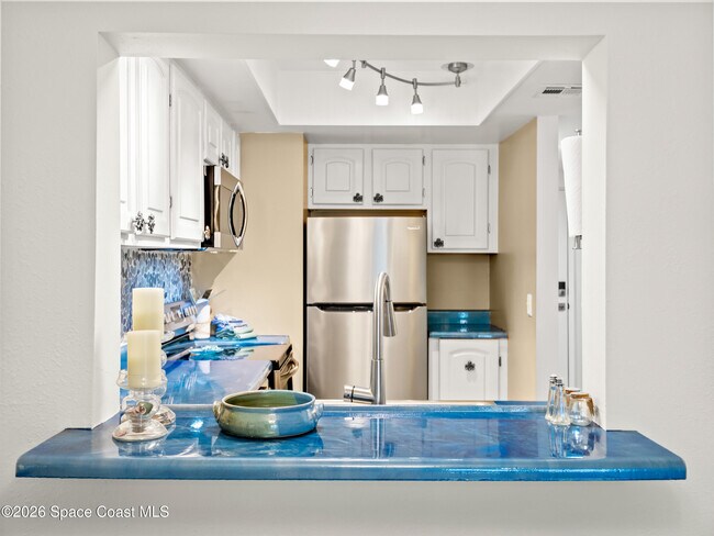 Building Photo - 199 Jimmy Buffett Mem Hwy