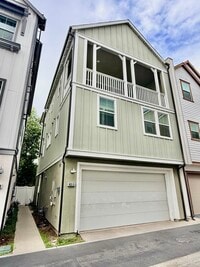 Building Photo - 8315 N Peyton Way