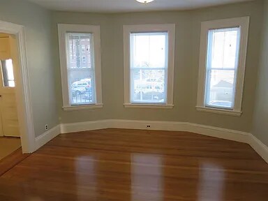 Building Photo - 106 Highland Ave