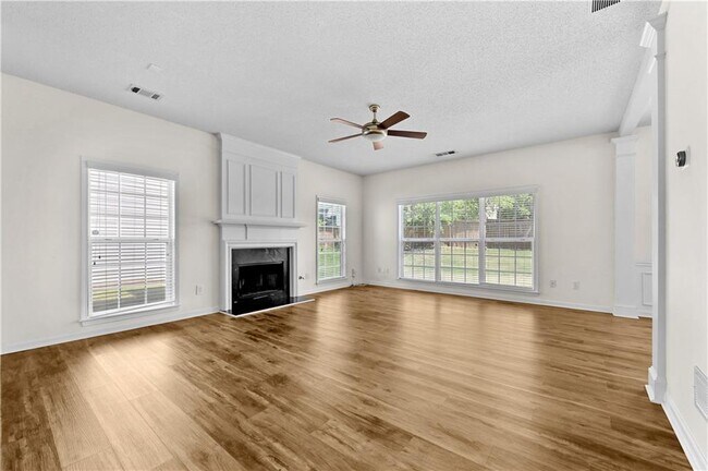 Building Photo - 9005 Ruel Ln