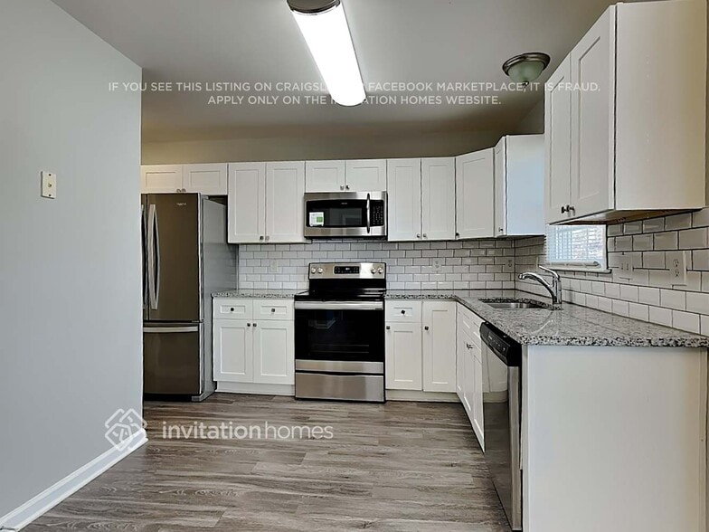 Building Photo - 205 Crossfire Rd