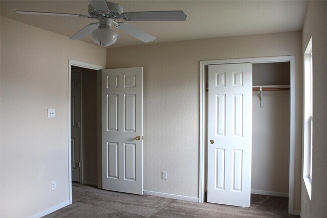 Building Photo - 3006 Teak Forest Trail