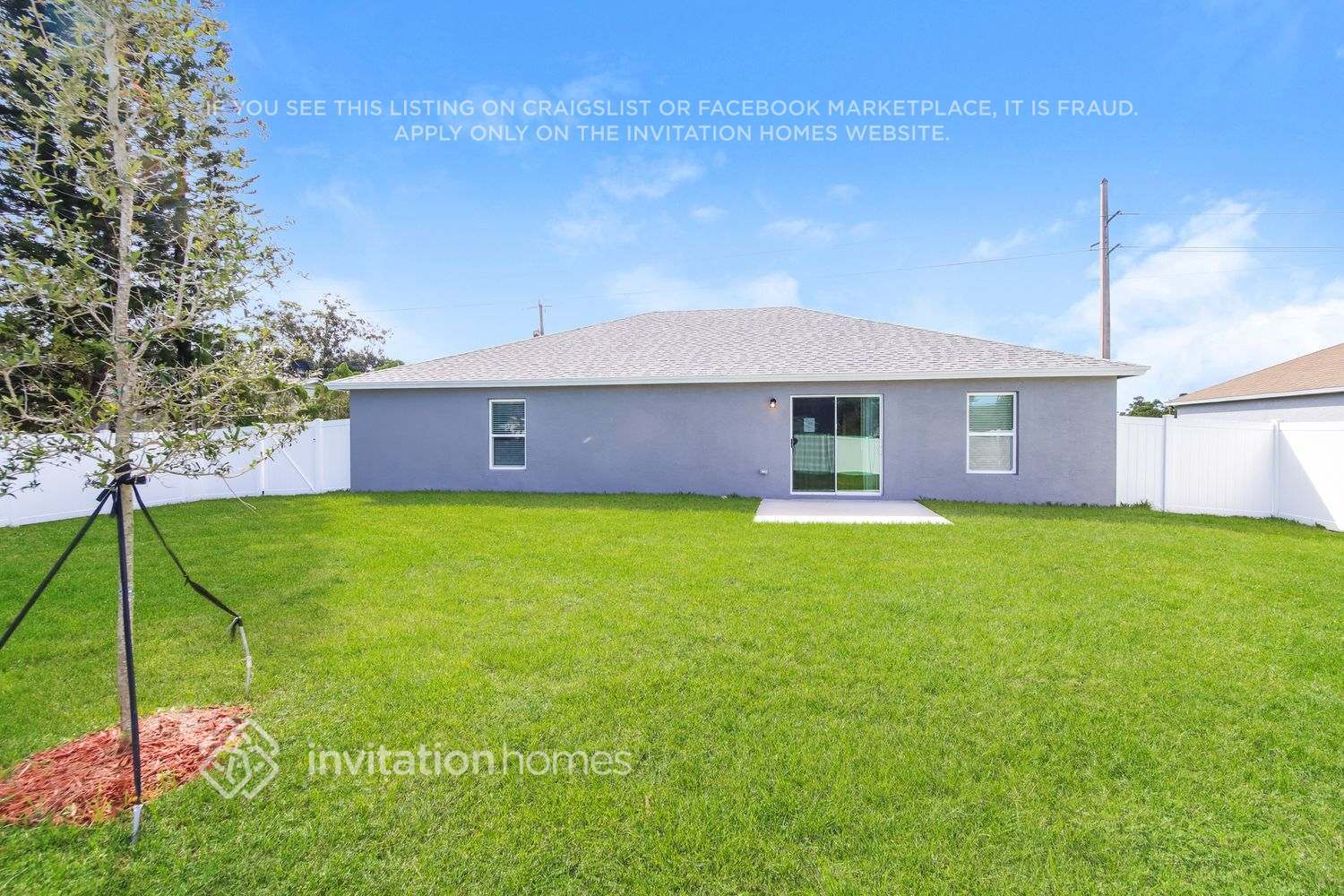 Building Photo - 555 NW North Macedo Blvd