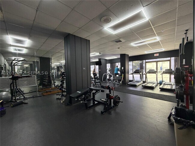 Building Photo - 2750 NE 183rd St