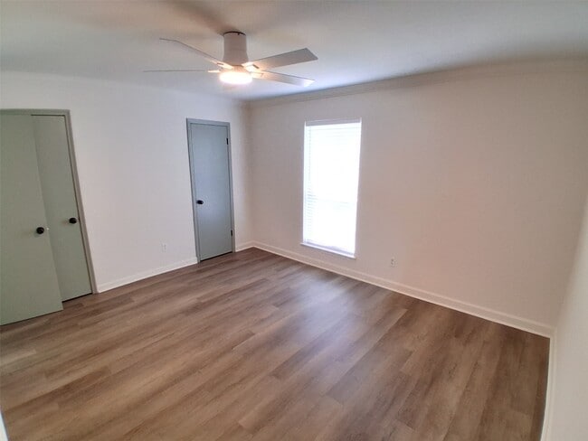 Building Photo - 14703 Barryknoll Ln