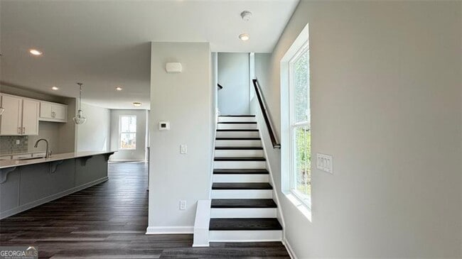 Building Photo - 1479 Creekside Cir NW