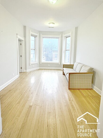 Building Photo - 208 N Kolin Ave