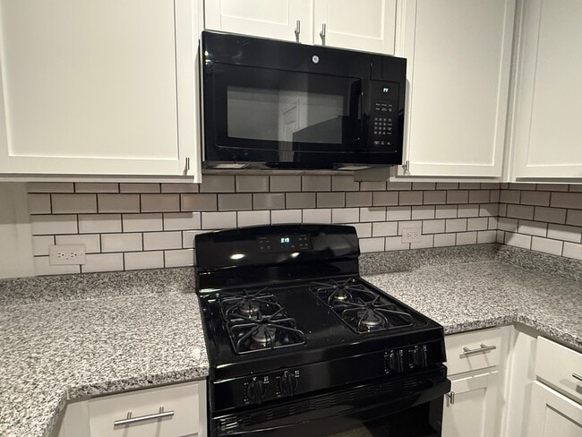 Building Photo - 1812 Ashland St