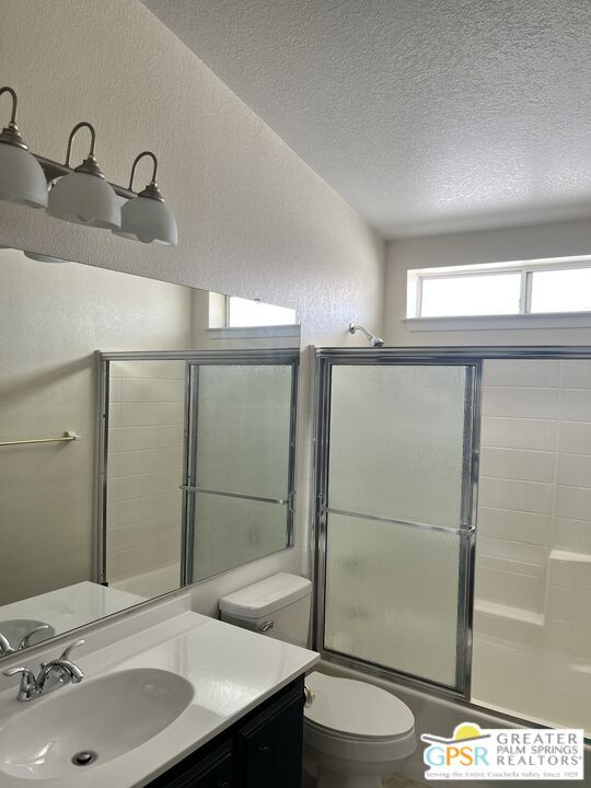 Building Photo - 38153 Noble Canyon Dr