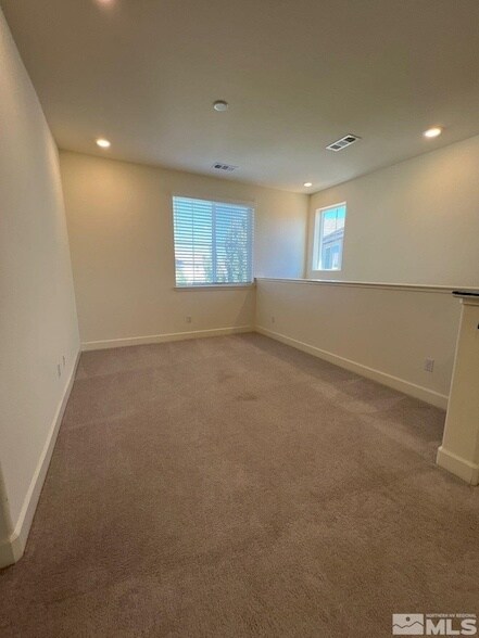 Building Photo - 9722 Quartette Dr