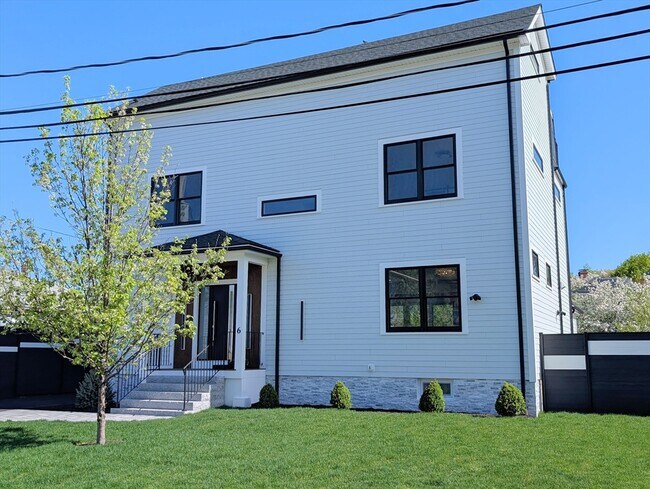 Building Photo - 6 Gordon Rd