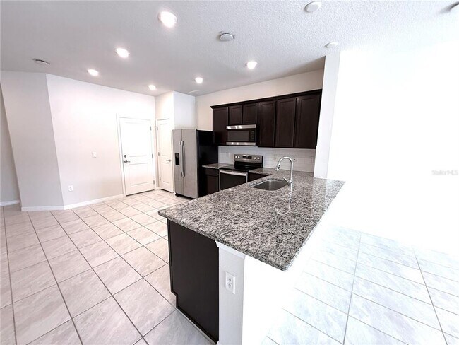 Building Photo - 4544 Sparkling Shell Ave