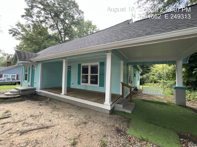 Building Photo - 186 Georgia Ave