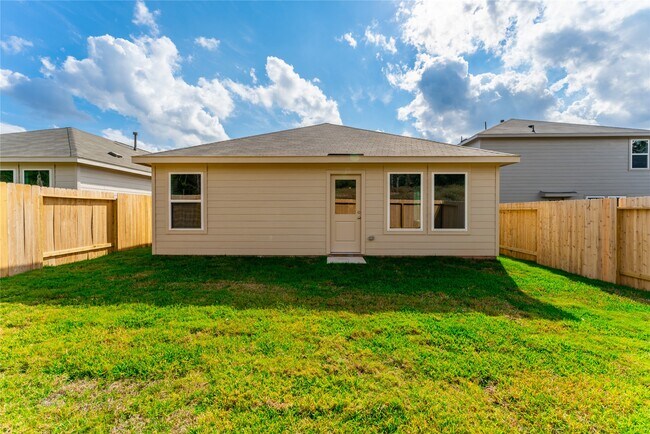 Building Photo - 14873 N Ascot Bnd Cir