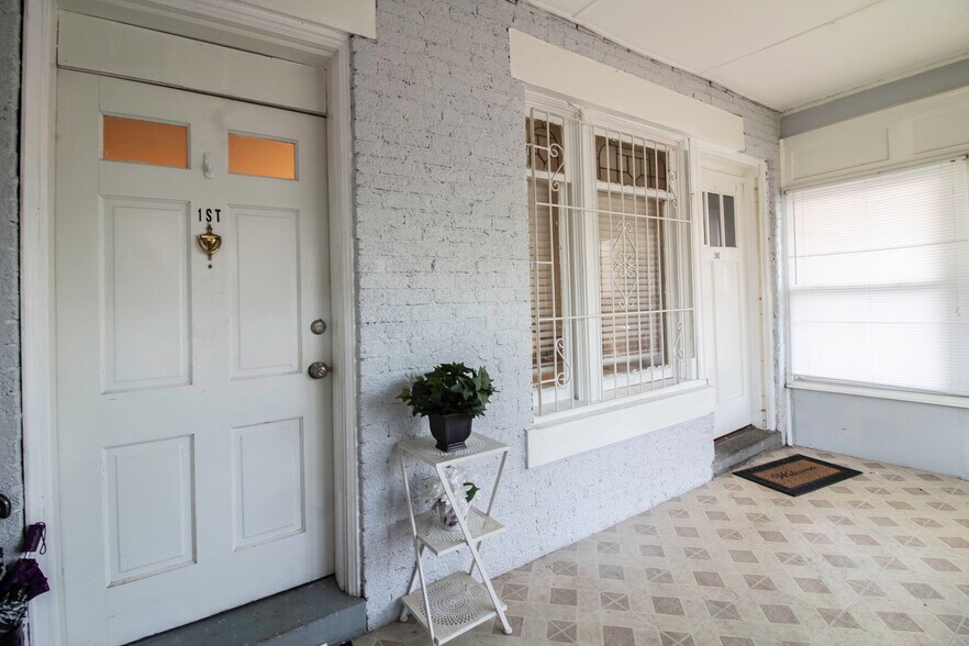 Building Photo - 6008 Jefferson St