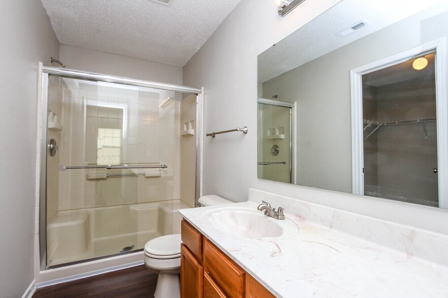 Building Photo - 14384 Black Farm Dr