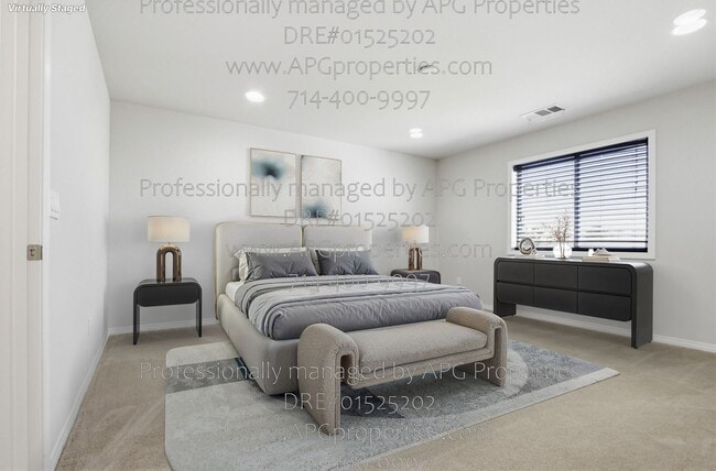 Building Photo - 139 Thompson Ave