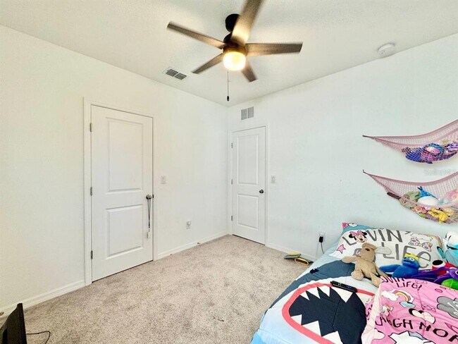 Building Photo - 20659 Drake Elm Dr