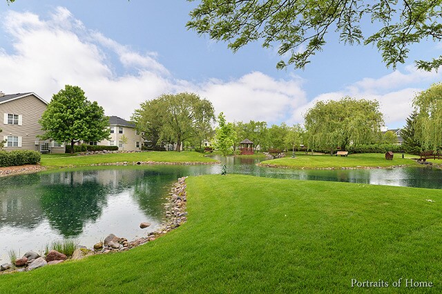 Building Photo - 746 N Gary Ave