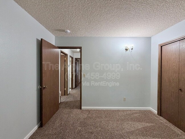 Building Photo - 5462 SW Murray Blvd