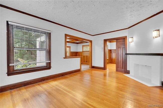 Building Photo - 610 Ashland Ave