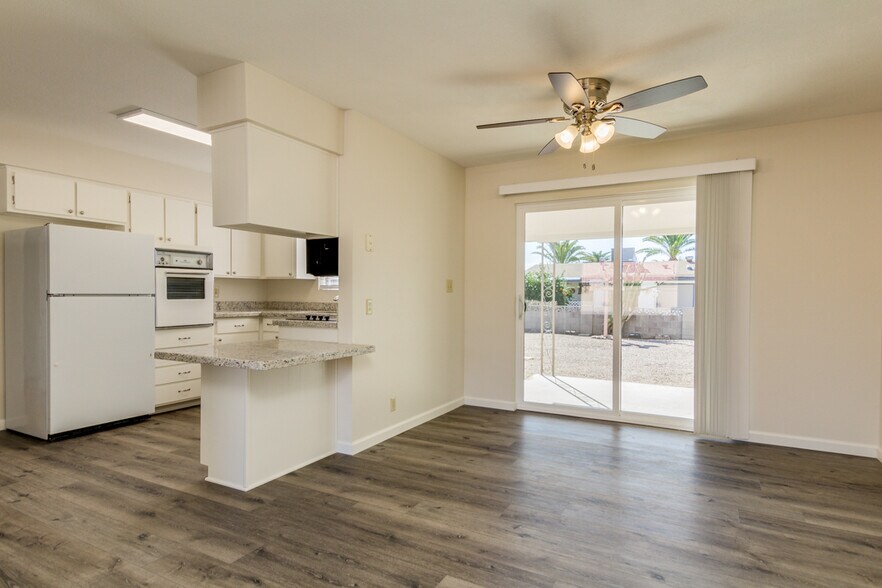 Building Photo - 5333 E Adobe Rd