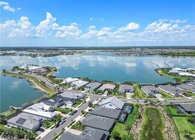 Building Photo - 16209 Bluestem Ln