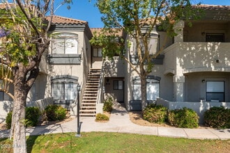 Building Photo - 15095 N Thompson Peak Pkwy