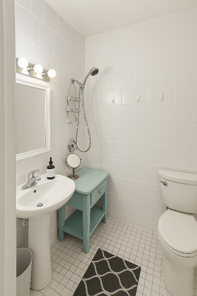 Building Photo - 5213 Atlantic View