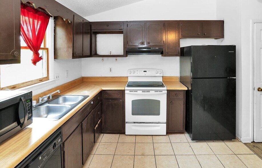 Building Photo - 1424 Ascent Trl NW