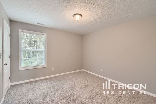 Building Photo - 142 Nobility Ln