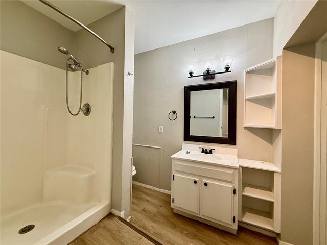 Building Photo - 2000 SE 10th St