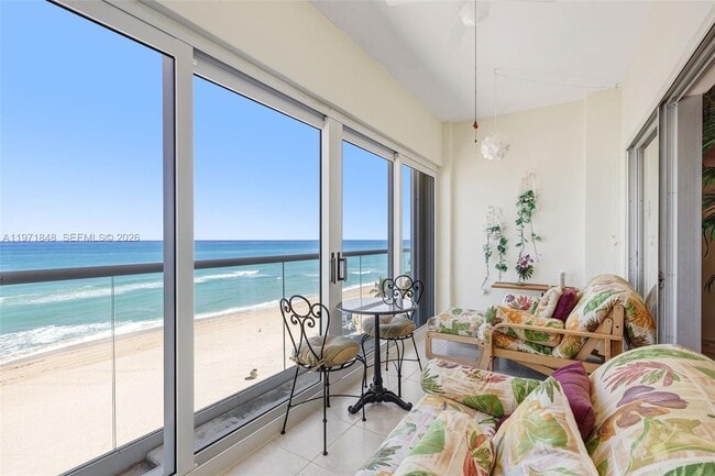 Building Photo - 2001 S Surf Rd