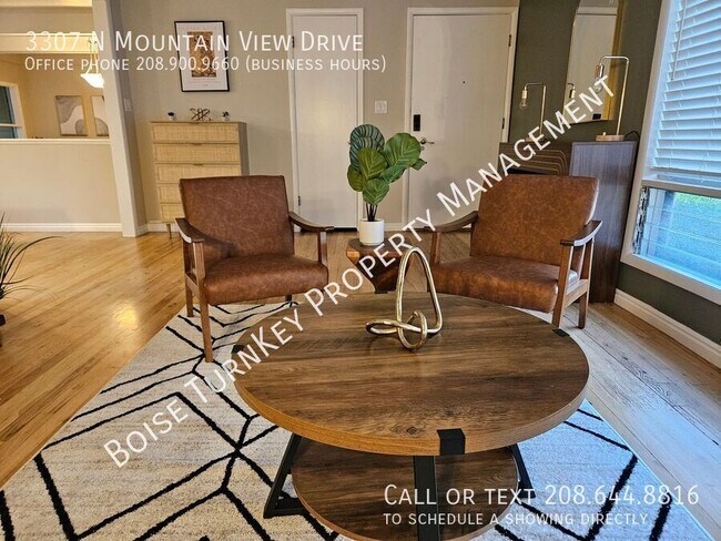 Building Photo - 3307 N Mountain View Dr