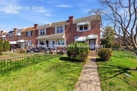 Building Photo - 879 Taylor Dr