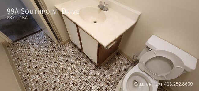 Building Photo - 99 Southpoint Dr